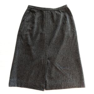 Evan-Picone - Vintage Wool Classic Lined Mid-Length Pencil Skirt w/ Pockets